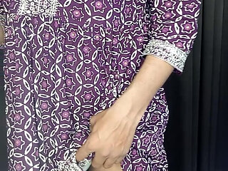 I love my stepmom vibrator using