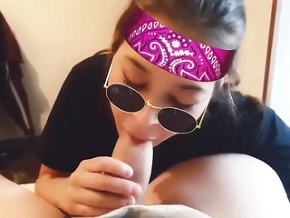 Sucking Cock of 21 Centimeter
