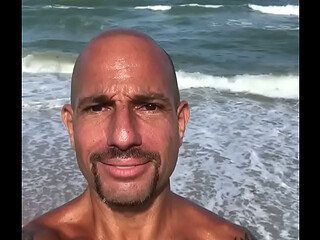 THE BEACH BODY PORNSTAR MAXXX LOADZ