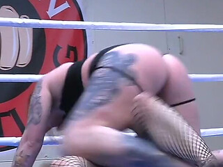 Mel Fire Vs Goth Delilah