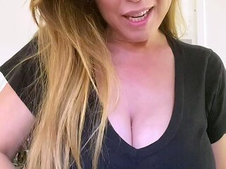 Lovely Blonde With Tight Pussy Masturbate Solo