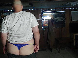 Chubby guys strips naked