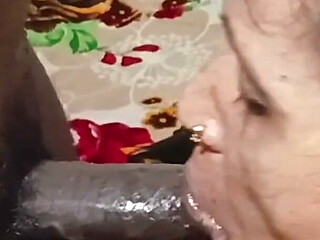 Asian Mature Woman Hard Fuking in Room