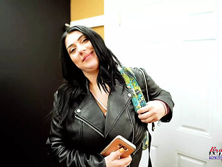 Brandnewamateurs - Curvy Huge Boobs Babe Fucks & Sucks to Stardom!