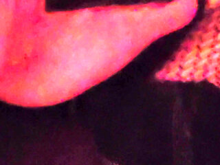 Musclemommy is so horny that she can't stop fucking and squirting herself