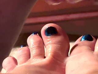 Wife has a Cold, let's Daddy Jack Off On Her Cute Toes