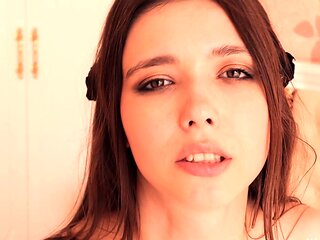 Beauty small tit amateur teen masturbating her shaved pussy