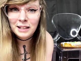 blonde lave her solo masturbate