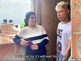 MEXICAN TENANT... PAYING WITH HER HUGE ASS BY GIVING SOME GOOD SITTING