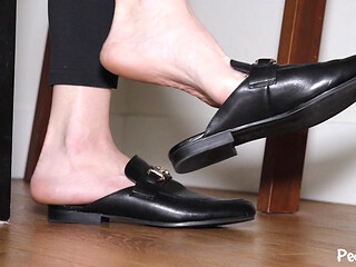 Brandy Elliott Dangling Her Mules