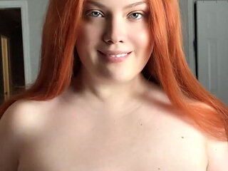 Daphne Fucks Her Pretty Pussy for You