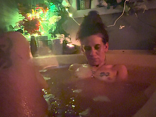 Bath time play