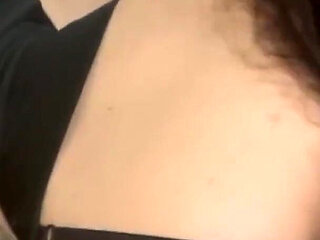 I Arrived at the Neighbor's House Putting My Hand in Her Ass and Ended up Fucking the Whore