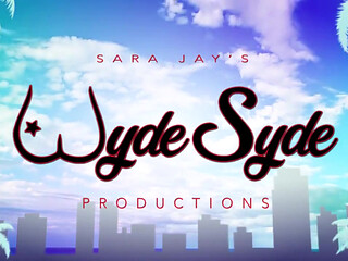 Aroused Saray Jay Performs a Great Solo