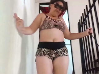 Revela&ccedil_&atilde_o do porno em mais um v&iacute_deo convidando o marido para uma trepada gostosa e ele n&atilde_o resistiu foi na hora