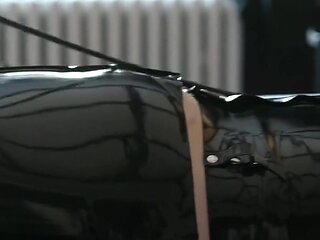 Facesitting on the Restricted Rubber-slave