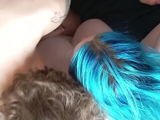 Sexy Blue-haired Has Fun with a Sunny Boy
