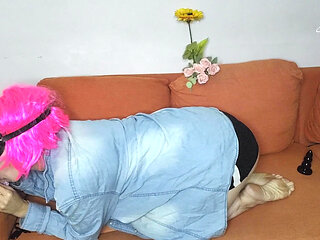 See my massive natural tits as I masturbate in my adorable pussy mask