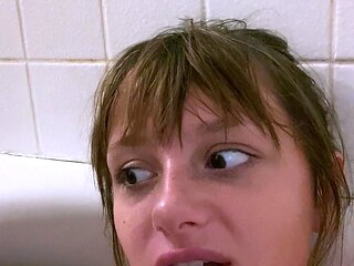 Fabulous softcore solo shower tease
