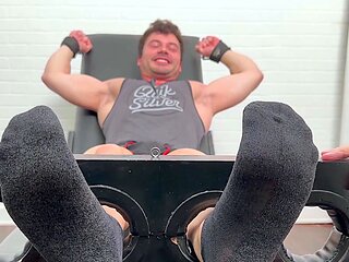 Hot Dude Crumbles To Double Tickles