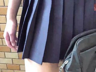 Youthful nubile girl gets hooked up in an online match.