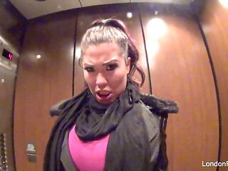 Wank, big girl boobs, in english