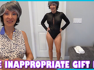 Happy Thanksgiving GILF Neighbor - the Inappropriate Gift E17 - MILF Stella