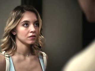Curvy Sydney Sweeney gets a fat dick pounded into her tight ass