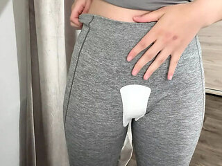 My Girlfriend Masturbates in Tight Leggings - Big Ass Latina Amateur Homemade POV