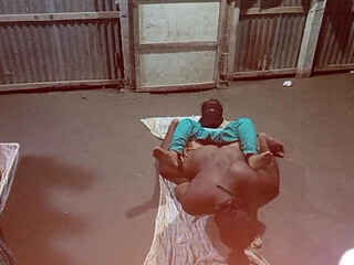 Desi Next Door Aunty Fucked on Sack Bangladeshi Homemade Sex