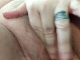 Hot and juicy MILF self pleasures with a toy