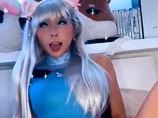 Stacked brunette goes solo toys and masturbation