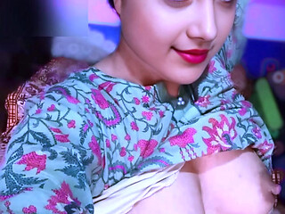 village girl nude recording her mobile and viral mms video, cute girl xxx video