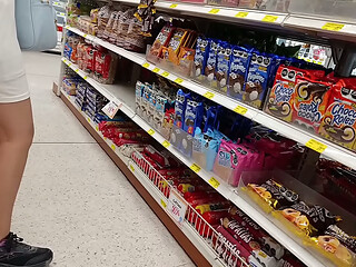 Conozco a una Jovencita en el Supermercado y Termino Meti&eacute_ndole la Verga!