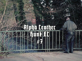 Alpha Leather Hunk Xl 7