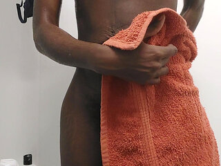 Playing with my pussy