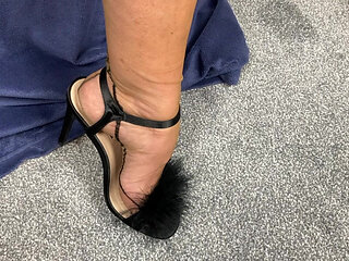 Mrs Mature Feet wearing her Sexy Fluffy Sandals and a New Bra