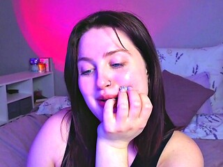 Saucy Webcam Chat