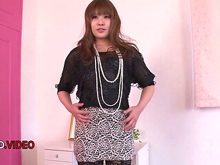 Rinka Aiuchi's Wild Asian Threesome with Double Penetration
