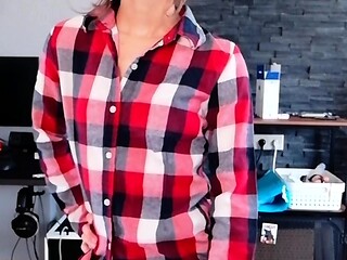 Amateur Blonde Teen Plays Solo with Toy Webcam Porn