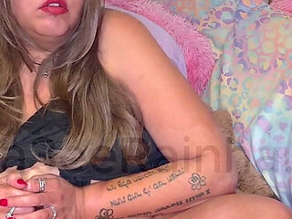 Massive SSBBW Belly & Navel Worship: Goddess Rubs Her Soft Mountain