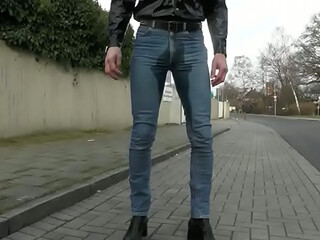 walking through the streets with jeans full of piss