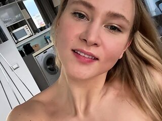 Amateur Blonde Teen Plays Solo with Toy Webcam Porn