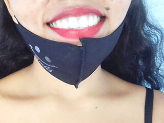 I played with my girlfriend's boobs and fingered her pussy after slapping her big ass