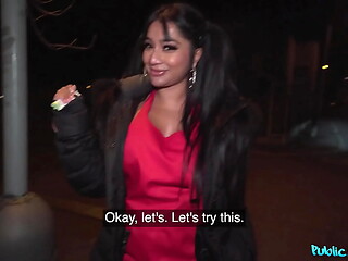 Yasmina Khan - My Rizz Gets Her Wet