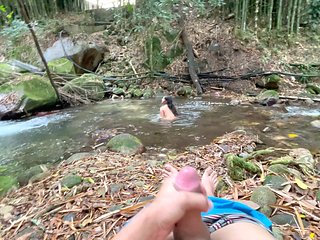 My shy stepsister bathes in the river, while she watches her I masturbate until I end up fucking her delicious ass