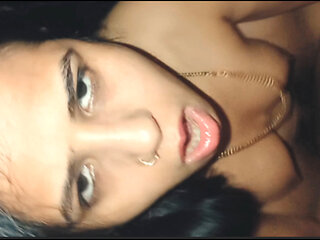 She Hooked up with BBC After Her BF Stood Her up