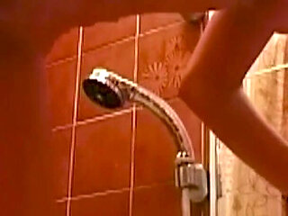 Blonde Babe Fanny Bravo Steamy Shower Fuck with Denis