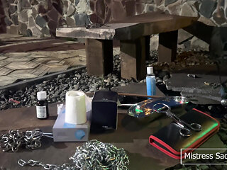 Outdoors Sounding and Medfet Play on Stone Table