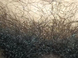 My brother-in-law shook my pussy with his hands